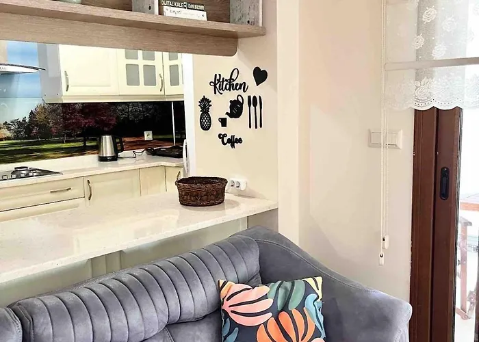 Ayvilla 1 Garden Floor With Garden Use, Sea View