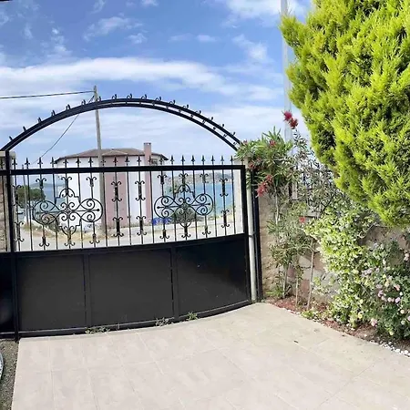 Ayvilla 1 Garden Floor With Garden Use, Sea View Διαμέρισμα
