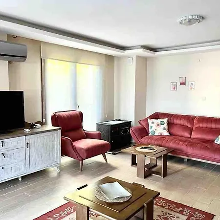 Ayvilla Garden Floor With Garden Use, Sea View Apartamento Ayvalı